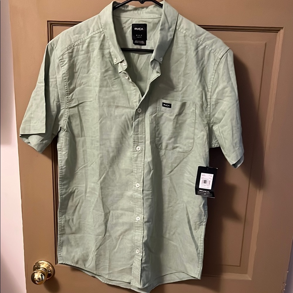 RVCA Men's Green Short Sleeve Shirt